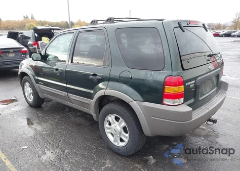 2001 Ford Escape Xlt z USA, uszkodzony, nr VIN 1FMCU04161KF56061